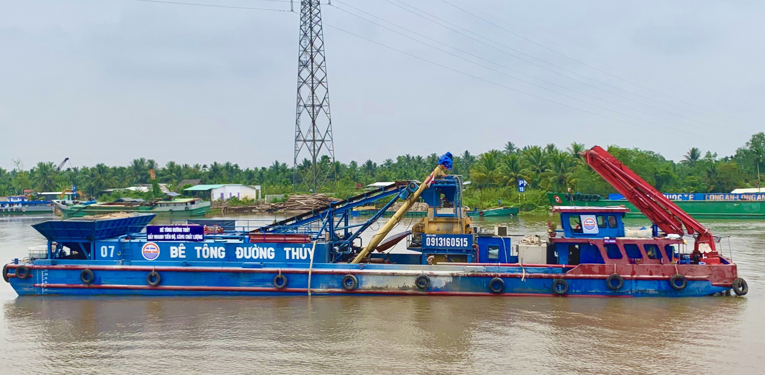 TÀU TRẠM TRỘN BÊ TÔNG SỐ 07